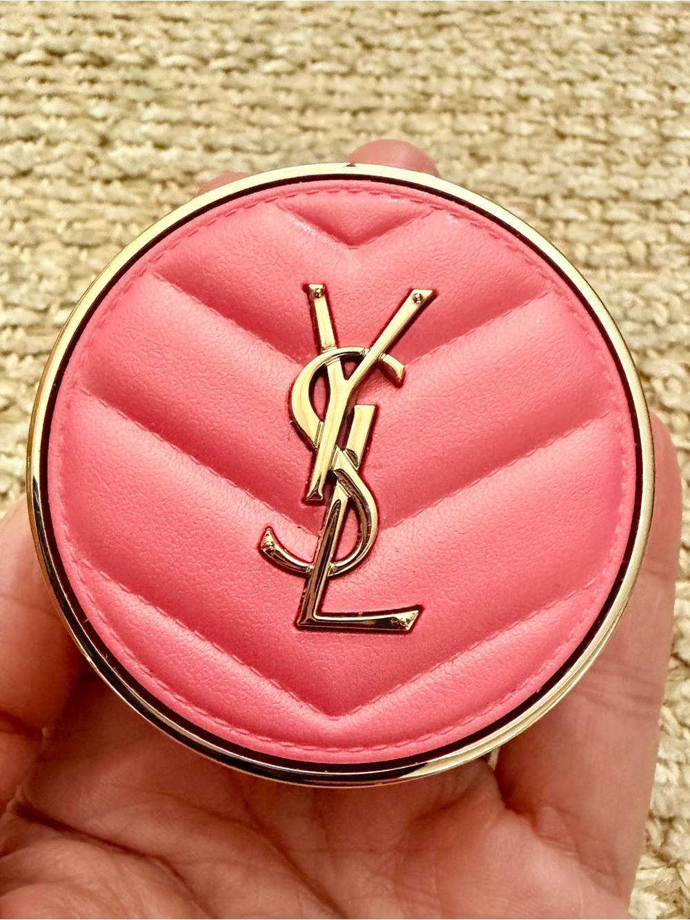 Yves Saint Laurent Make Me Blush in shade 93 
Restless Rose - peachy pink satin